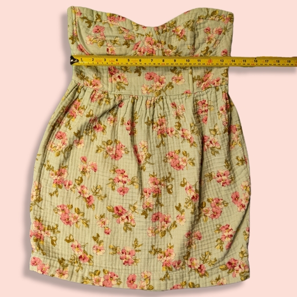 3/$15 Y2K Modcloth Strapless Floral Cotton Minidress Bubble Skirt Size S… - Picture 4 of 6